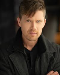 Some more of the new headshots by the awesome Ian Redd and his team at  @vancouverheadshotphotographer #actor #acting #actinglife #actors  #headshots #headshotphotographer #headshotphotography #headshot