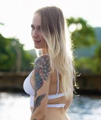 mashayang - Private Stories, exclusive videos, private messaging - Fancentro