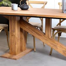 table a manger moderne pietement oblique chene massif 240 cm oka table a manger moderne table de salle a manger moderne salle a manger bois massif