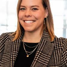 Rachel Flint's Instagram, Twitter & Facebook