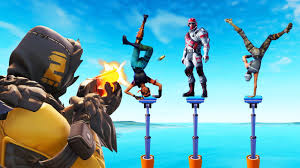 Fortnite simon says do not fall into the shark tank! Dance Or Get Shot In Fortnite Simon Says Youtube