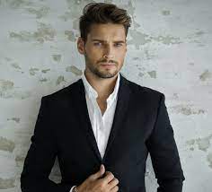 Jun 03, 2021 · acconciatura consigliata: Taglio Di Capelli Uomo Studio Venere Parrucchieri Di Umberto Rigo Peseggia Venezia