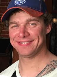 Sharon Chaisson's Instagram, Twitter & Facebook