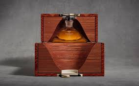 Macallan 72 Years Old Meet This Exclusive And Rare Whiskey Rare Whiskey Lalique Expensive Whiskey