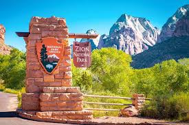 Travellers who viewed zion lodge dining room also viewed. Where To Stay Near Zion National Park Best Springdale Hotels