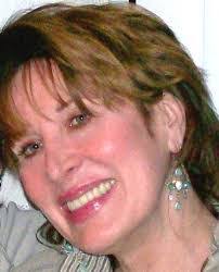 Gloria Morrison's Instagram, Twitter & Facebook