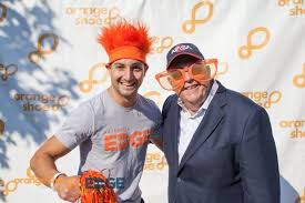 (single, married, in relation or divorce) tom skilling is a famous american meteorologist. For Tom Skilling Living In Edgewater Is A Weatherman S Dream Edgewater Chicago Dnainfo