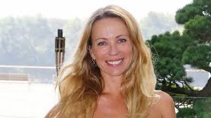 Je synom umeleckého páru, herečky dany batulkovej a herca davida prachařa. Jakub Prachar Jak To Ma Se Vztahy Porotkyne Talentu O Ktere Kolovalo Ze Ma Pletky Se Zenatym Pracharem Promluvila Super Cz