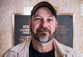 Laid-off AK Steel families endure painful year