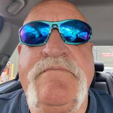 They don't make them like that anymore... Tour poster for Emerson, Lake &  Palmer's 1974 European excursion.