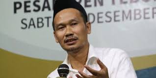 Karena dengan banyak tertawa, maka tidak hanya kesehatan emosional saja yang terbantu! Humor Gus Baha Kisah Lucu Kiai Menahan Ingin Poligami Pengantin Sampai Bingung Dream Co Id