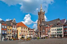 Choose the best fare and route option to maastricht. Amsterdam Maastricht Ms Sarah Rad Schiff Mit Eurobike