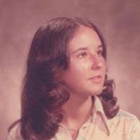 Diana Crowder's Instagram, Twitter & Facebook