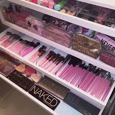 1,2,3,4 i declare a thumb war!!!! 1 2 3 4 I Declare A Thumb War The Makeup Obsessed Mom