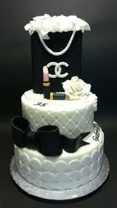 Cake Chanel Cake By Matilde Chanel Cake Cupcake Cakes Coco Chanel Cake