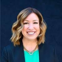 Amanda Dunn's Instagram, Twitter & Facebook