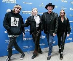 Francesca is famous as the wife to renowned musician james hetfield. Francesca Hetfield And James Hetfield Famousfix Com Post
