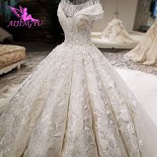 I like to walk a line between traditional and modern. Aijingyu Wedding Dresses Collection Simple Bridal Gowns Ivory Best Sexy Cheap Uk Gown Plus Size Muslim Wedding Dress Wedding Dresses Aliexpress