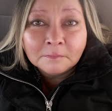 Bones hoodie size and purchase help needed?