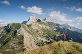 8 Le Bonnet de Calvin, balcon du Tri&egrave;ves &ndash; Alpine Mag