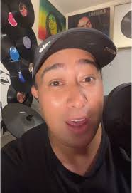 #stitch with @Music_dealer #live #fyp #songs #requests #voting #poll