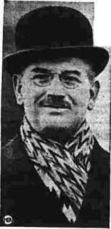 Hattrlyfatfr Ifralh FIRES DESTROY CHAPEl AS CHINESE RETREAT BEFORE JAP  SOLDIERS