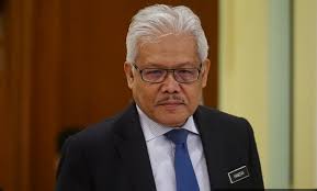 Hamzah zainuddin on wn network delivers the latest videos and editable pages for news & events, including entertainment, music, sports, science and more, sign up and share. Hamzah Zainuddin Dimasukkan Ke Icu Ini Jawapan Pejabat Menteri Mykmu Net