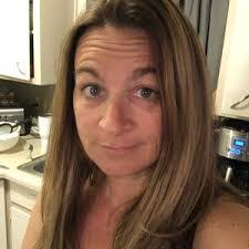 Candice Walters's Instagram, Twitter & Facebook