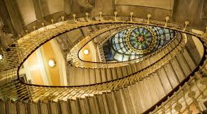 The bristol palace features an impressive elliptical staircase, leading to its elegant rooms. The History Hotel Bristol Palace 4 Stars Hotel