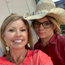 When are you open for breakfast or are you anymore🤷🏼‍♀️🐓