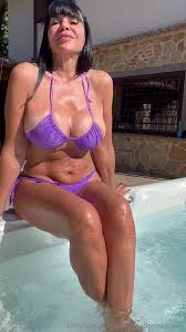 Watch online Naima Guidi aka naimaladonnapuma - 07-17-2024 OnlyFans Video -  TOGLIAMO IL COSTUME E MI SCHIZZI TUTTA SE MI SCRIVI IN CHAT TI MANDERÒ UNA  on X-video