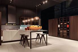 Farfesh Com بالصور أجمل المطابخ بألوان وديكور ساحر Kitchen Design Modern Kitchen Cabinets Contemporary Bedroom Furniture