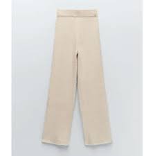 Versatile pieces to combine with any garment. Pants Zara Vogue India