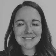 Alexandra Townsend's Instagram, Twitter & Facebook