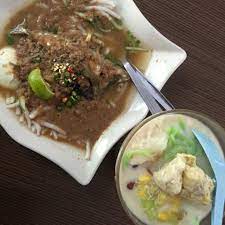 The laksa (rm 4.50) here is served along with a whole. Laksa Ikan Sekoq Alor Setar Mergong Buat Kami Terliur Saji My