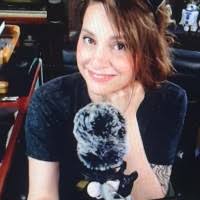 60+ "Elizabeth Bee" profiles