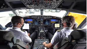 D'autres concernent la cellule et les commandes de vol. Boeing Testpilot Der 737 Max Angeklagt Ihm Drohen Bis Zu 100 Jahre Haft Stern De