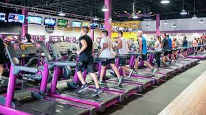 Yes, with a black card membership you have what is called reciprocal access, which means that you can go use any planet fitness anywhere. 12 Questions To Ask Before You Join A Gym