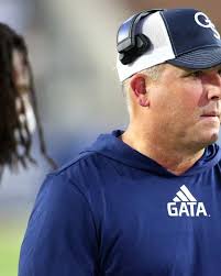 UConn Huskies Preview 2022: Season Prediction, Breakdown, Key Games,  Players