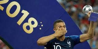 Luka modric élu ballon d'or adidas. Coupe Du Monde A 19 Ans Mbappe Designe Meilleur Jeune Du Tournoi Le Point