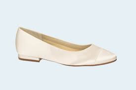 Auf der hochzeit auch ohne hohe schuhe schick aussehen? Brautschuhe Ivory Flach