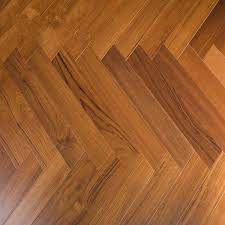 شركة تركيب ارضيات باركيه بالخرج 0500495681 خصم 40 المثالي