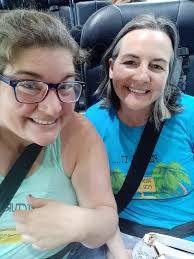 Green family reunion cruise event