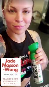 Jade Mason's Instagram, Twitter & Facebook