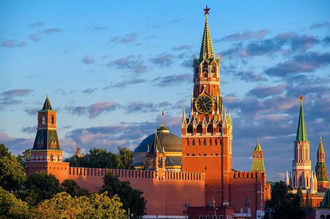 Убыточный банк может получить поддержку ценой ограничений для собственных клиентов
