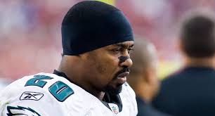 Brian Dawkins Breaks Down Into Tears While Talking About His Relationship  With Eagles Fans