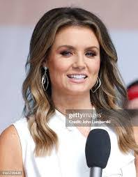 Jillian Moore's Instagram, Twitter & Facebook