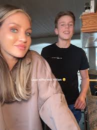 Laila Hogfelt William Obekväm Frågor