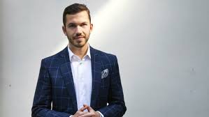 Pracovné dni vždy 3 hodiny zdarma. Tema Pietro Filipi Hospodarske Noviny Ihned Cz