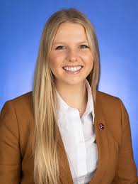 Maria Bush's Instagram, Twitter & Facebook